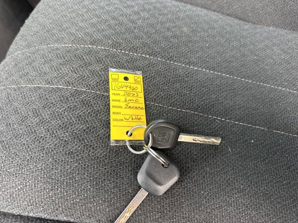 Used 2023 GMC Savana 2500 w/ Driver Convenience Package image 28