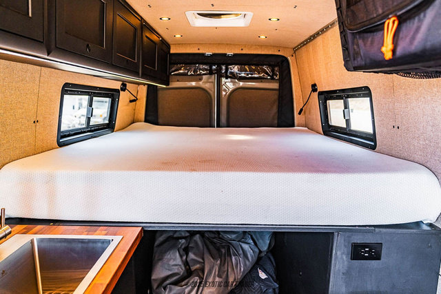 Used 2019 Mercedes-Benz Sprinter 4x4 170 image 30