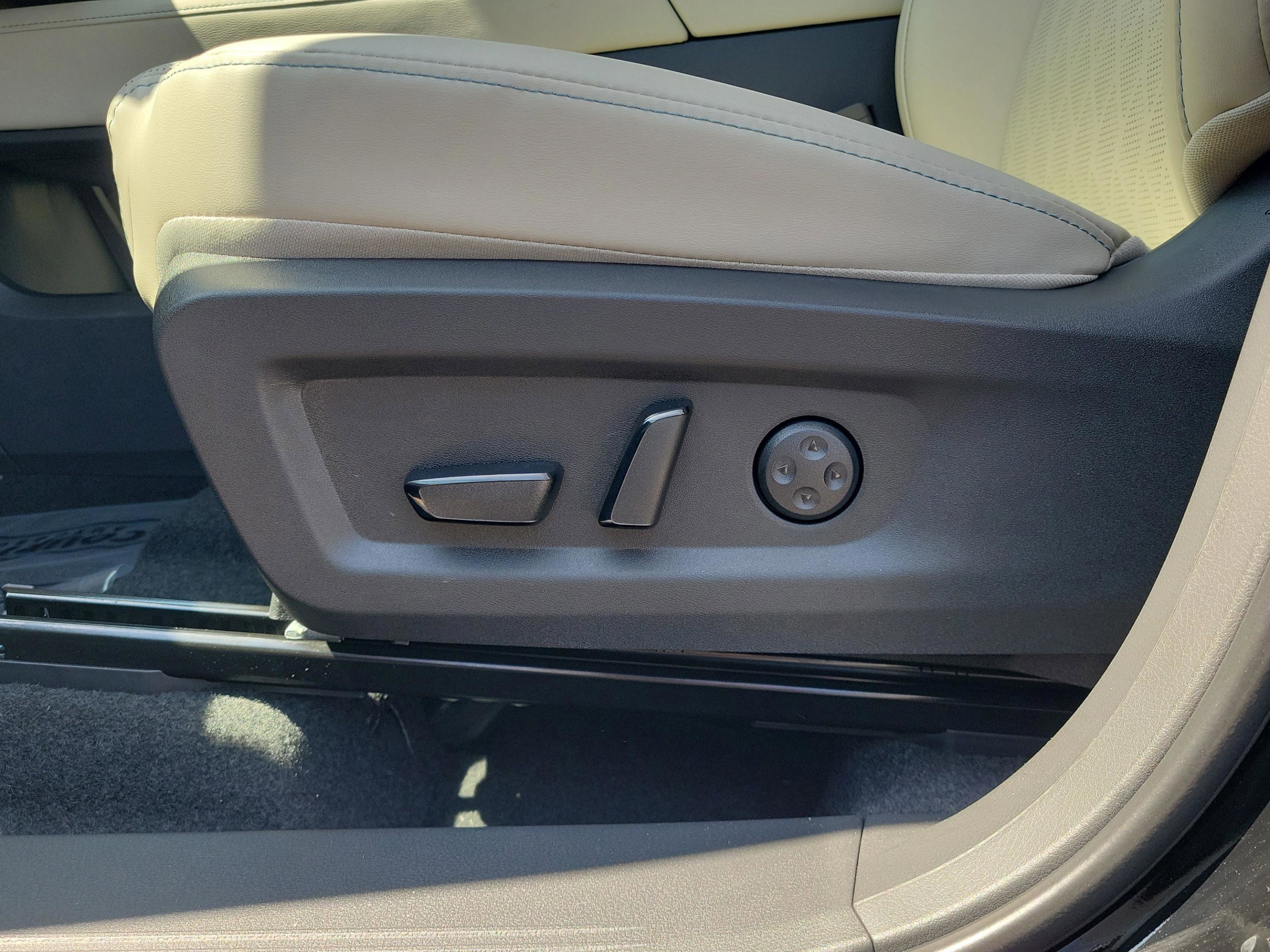 New 2026 Nissan Murano Platinum w/ Cargo Package image 22