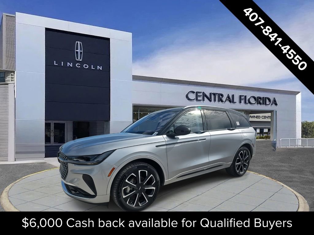 New 2025 Lincoln Nautilus Reserve image 8