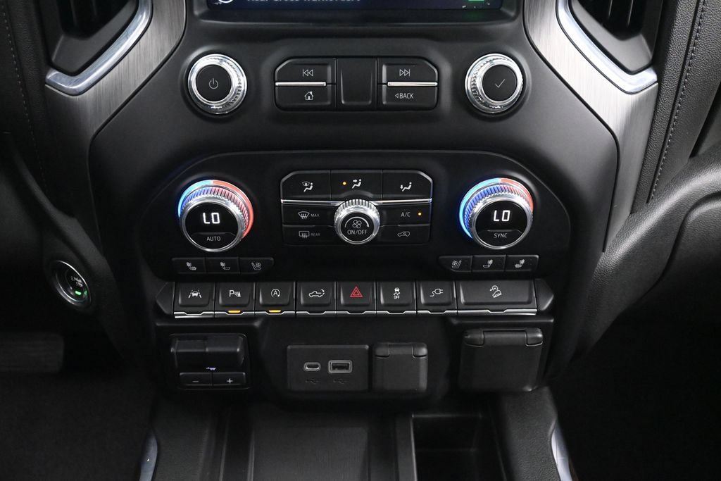 Used 2020 GMC Sierra 1500 Denali w/ Technology Package AWD/4WD image 34