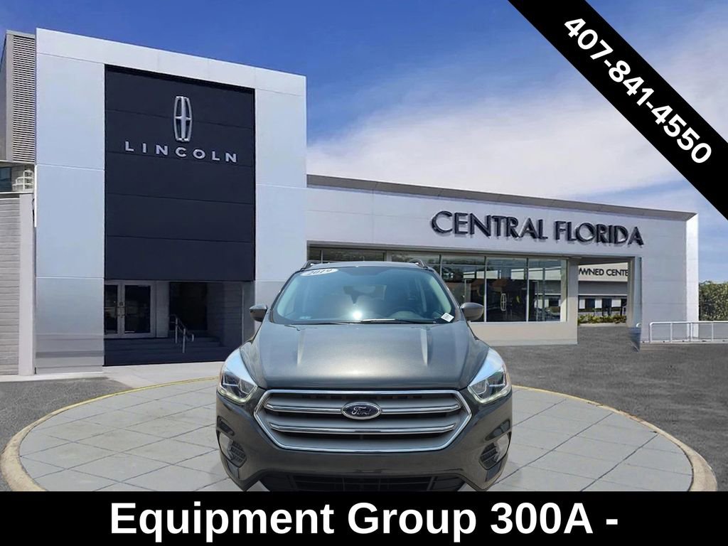 Used 2019 Ford Escape SEL image 2