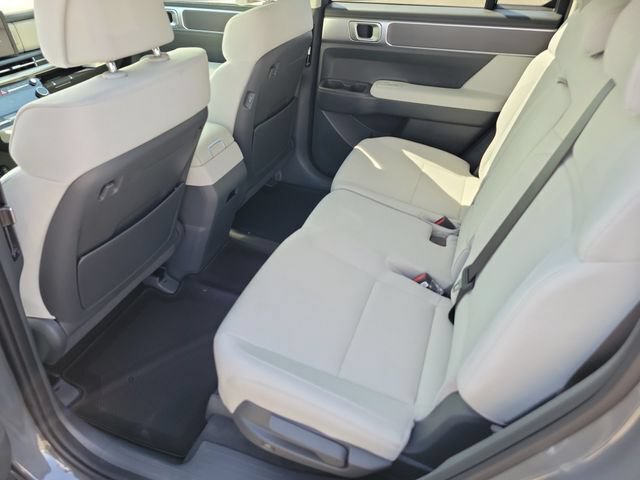 New 2027 Hyundai Santa Fe SE FWD image 22