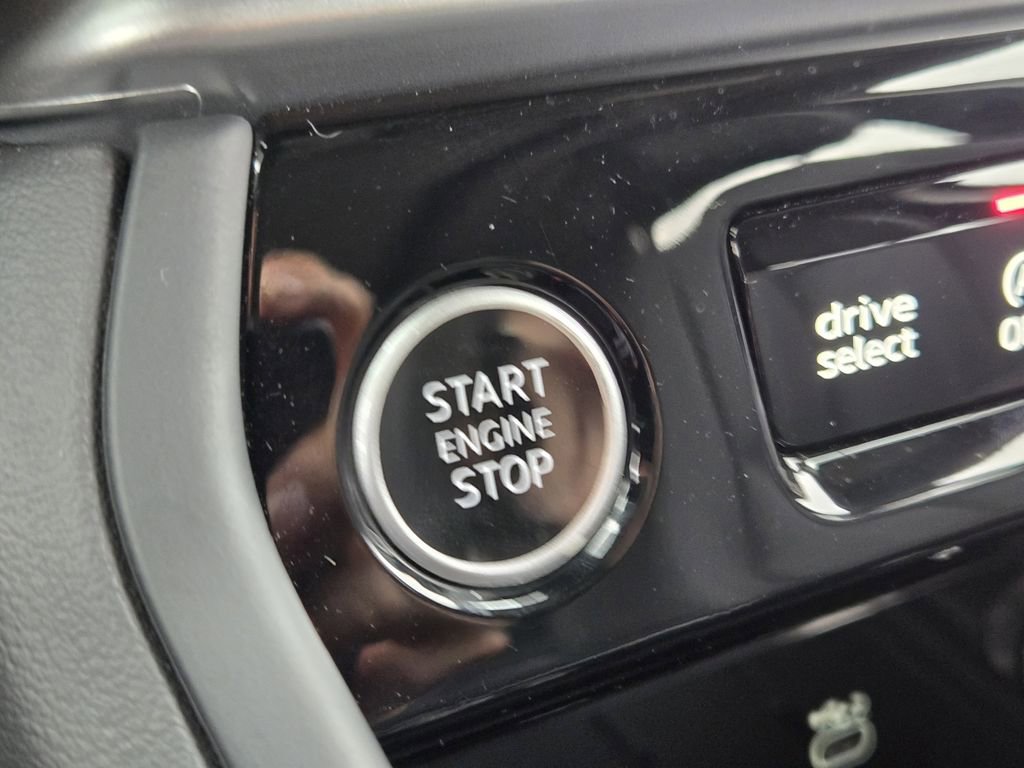 Certified 2025 Audi Q5 2.0T Premium image 27