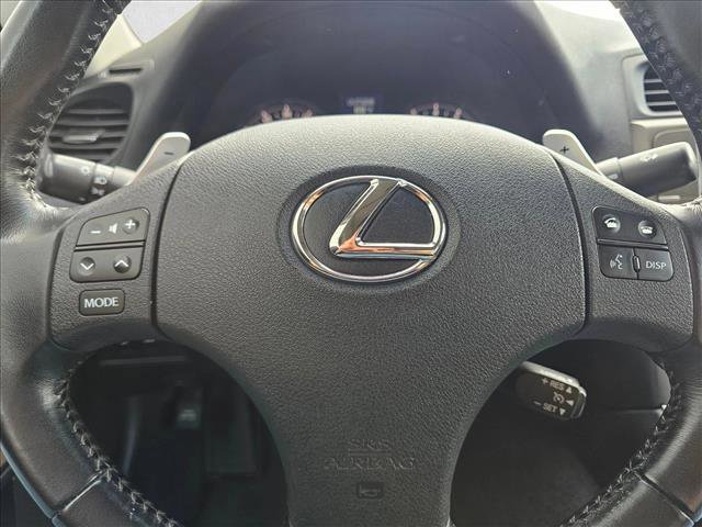 Used 2010 Lexus IS 250C RWD image 20