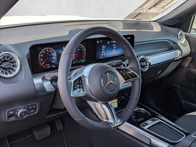 New 2026 Mercedes-Benz GLB 250 4MATIC video 3