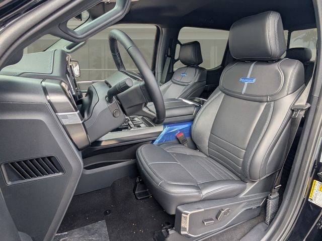 New 2025 Ford F150 Platinum w/ FX4 Off-Road Package image 3