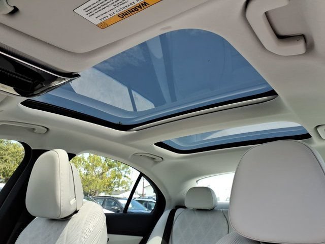 New 2026 Mercedes-Benz E 350 4MATIC Sedan image 15