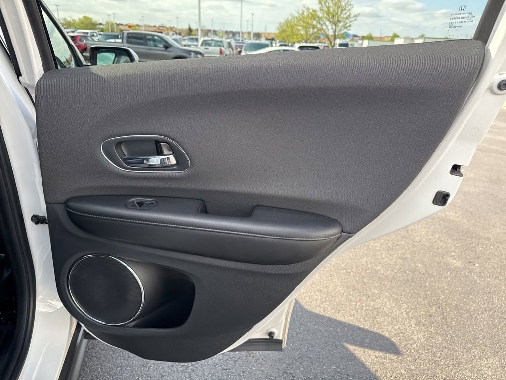 Used 2021 Honda HR-V EX image 37