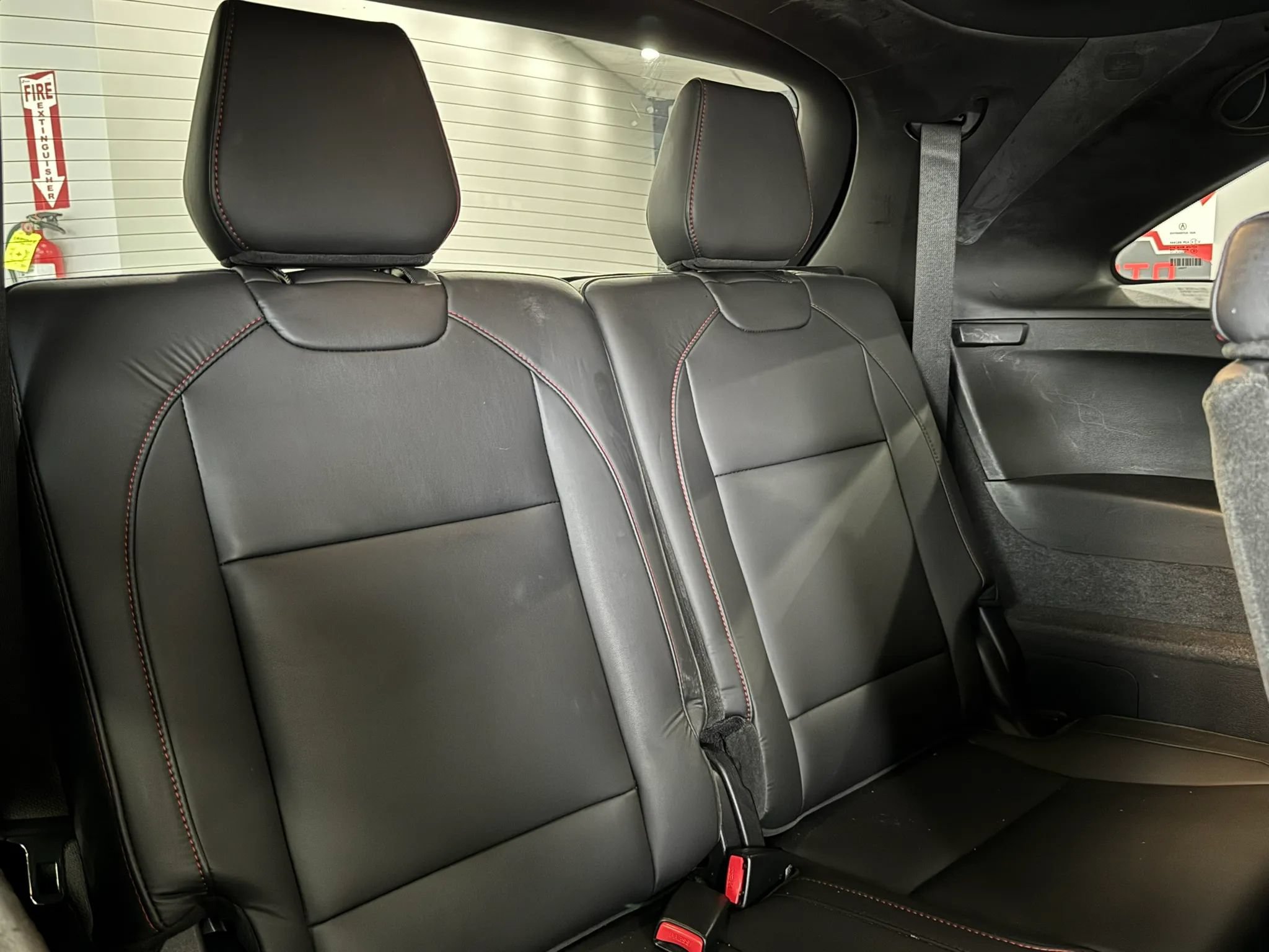 Used 2019 Acura MDX w/ Technology Package AWD/4WD image 32