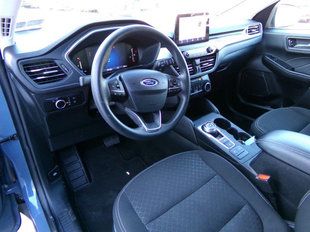 Used 2025 Ford Escape Active image 14