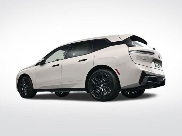 New 2026 BMW iX xDrive45 w/ M Sport Package image 32