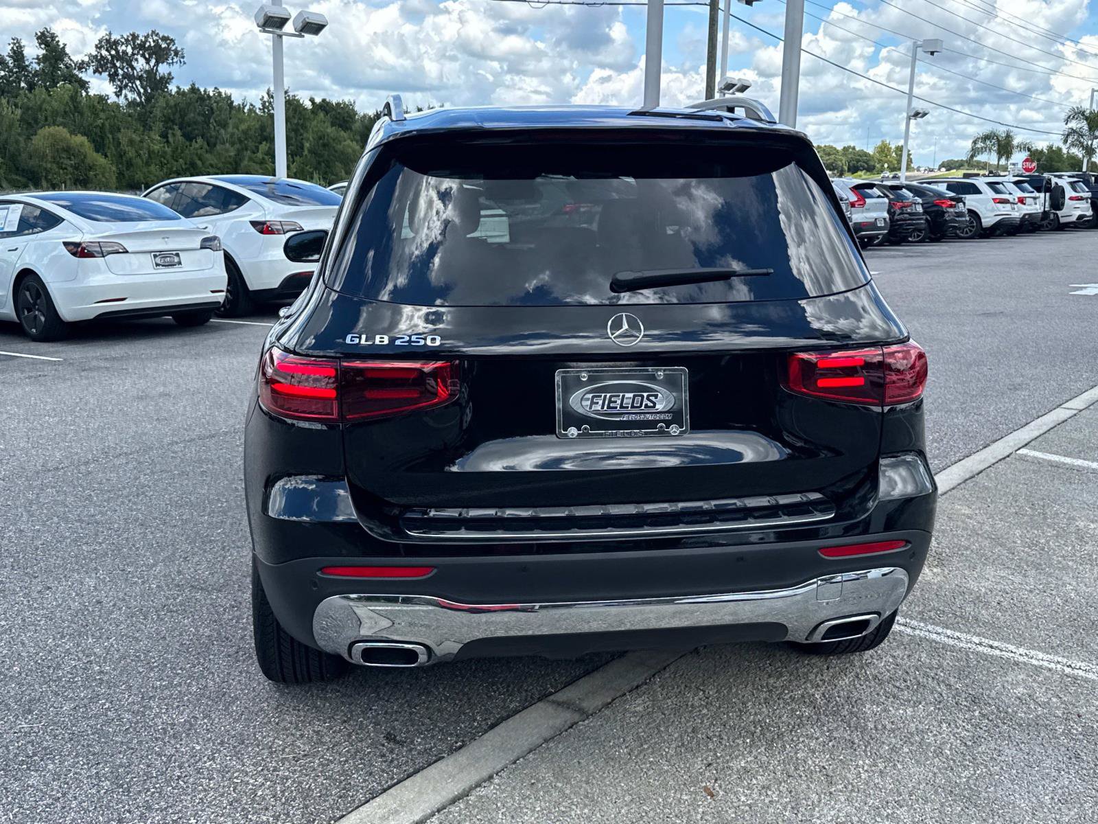 New 2025 Mercedes-Benz GLB 250 image 4