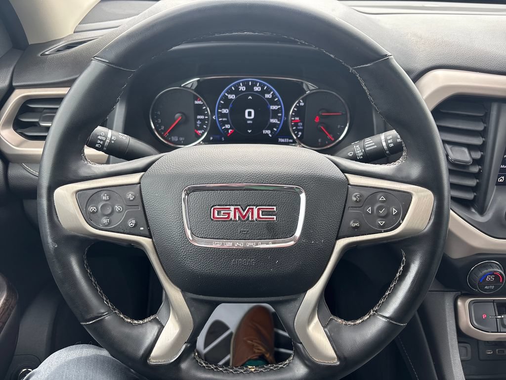 Used 2023 GMC Acadia Denali w/ Denali Ultimate Package AWD/4WD image 19