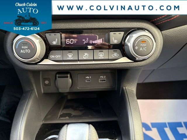 New 2025 Nissan Versa SR w/ Trunk Package image 18