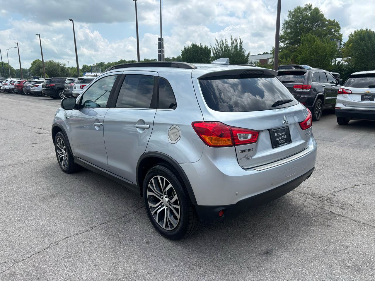 Used 2017 Mitsubishi Outlander Sport GT AWD/4WD image 5