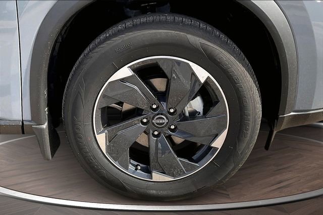 New 2026 Nissan Rogue SV image 12