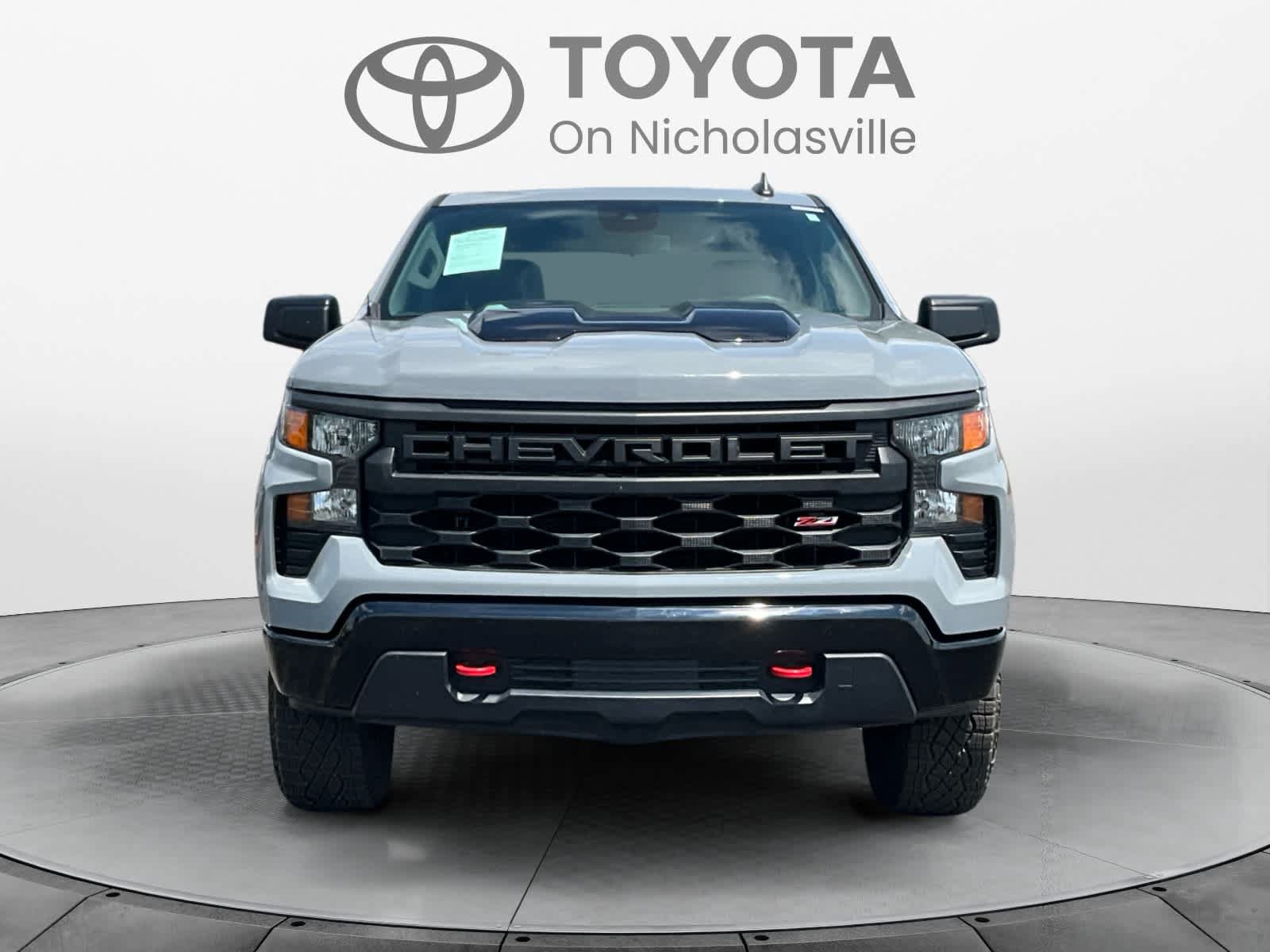 Used 2024 Chevrolet Silverado 1500 Custom Trail Boss AWD/4WD image 8