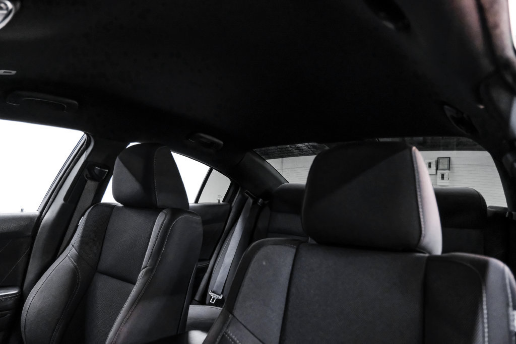 Used 2019 Dodge Charger SXT w/ Blacktop Package AWD/4WD image 41