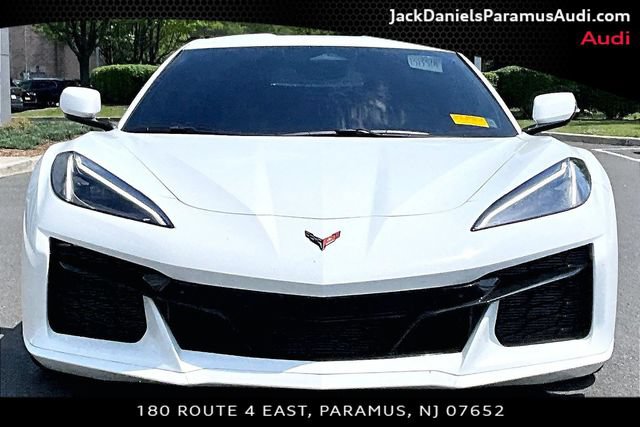 Used 2025 Chevrolet Corvette Z06 w/ Battery Protection Package RWD image 3