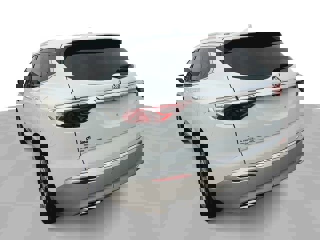 Used 2024 Buick Enclave Premium image 8