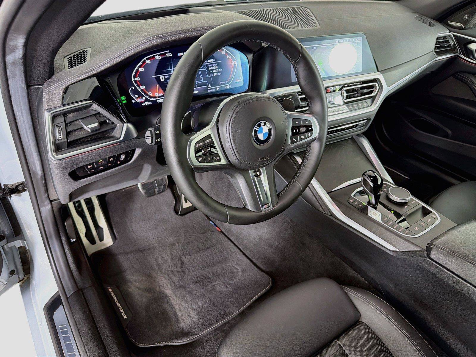 Used 2023 BMW M440i Convertible w/ Premium Package RWD image 9