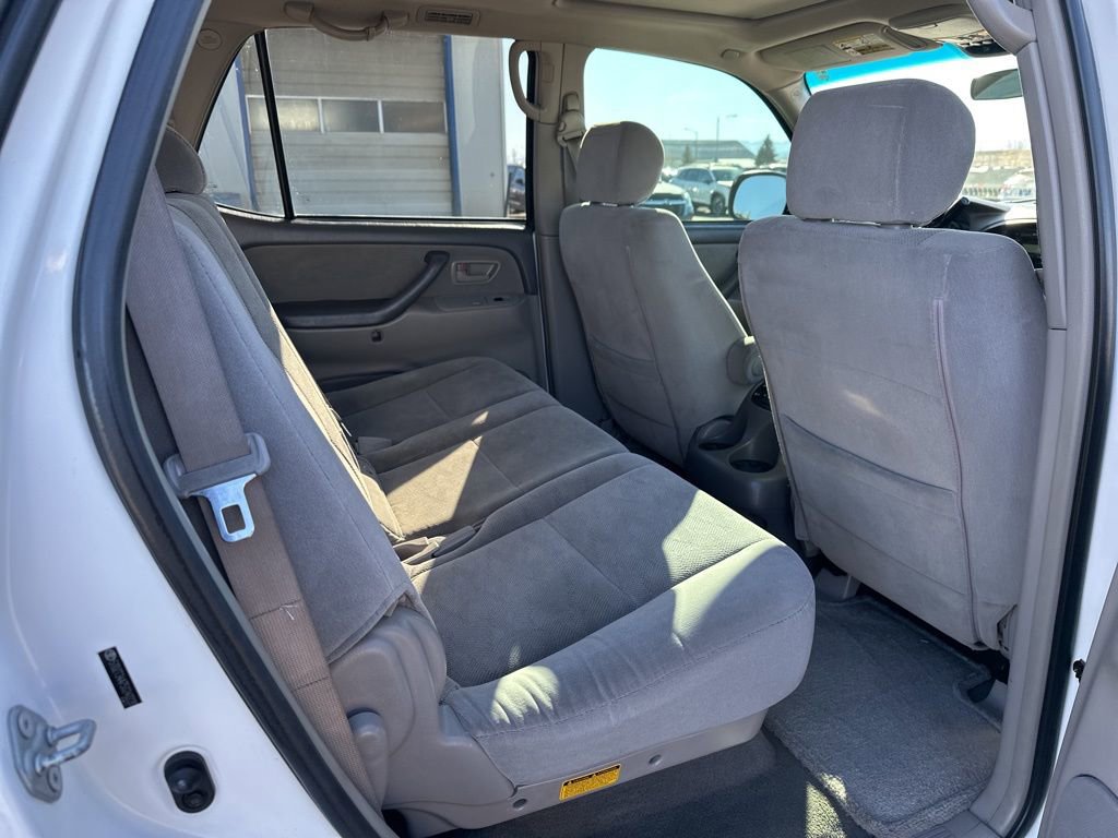 Used 2005 Toyota Sequoia SR5 image 13