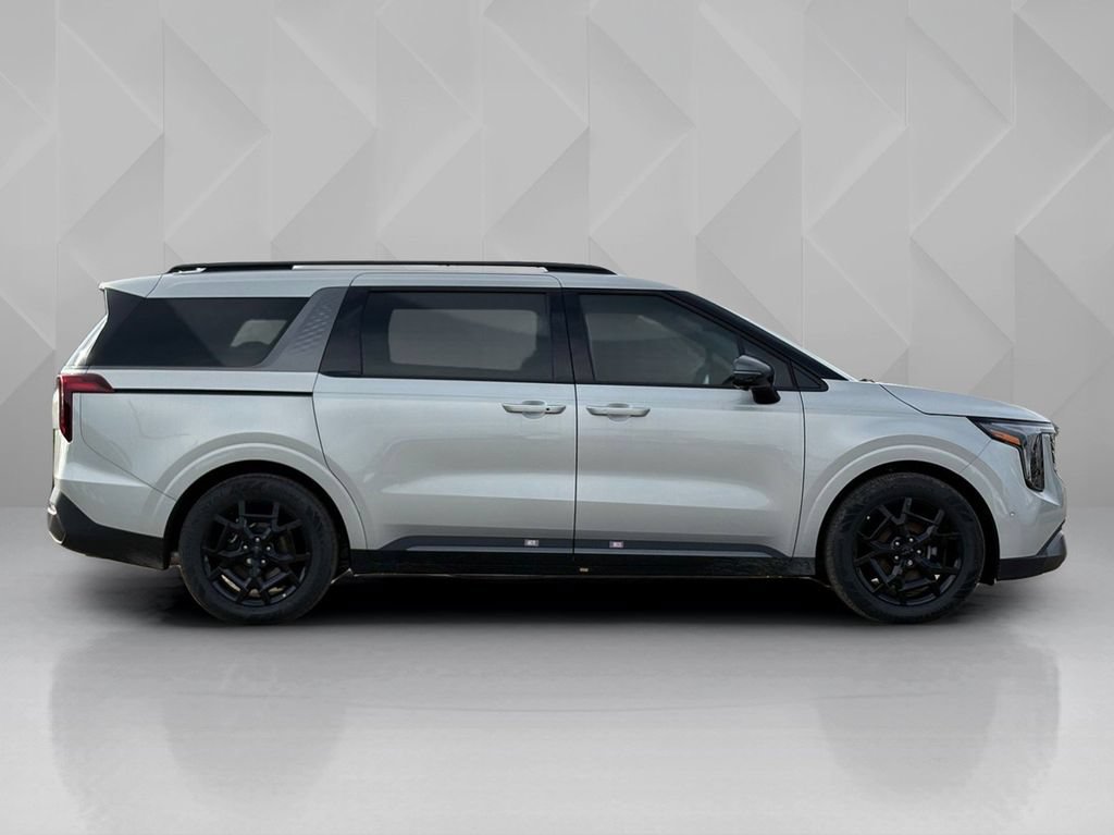 New 2026 Kia Carnival SX Prestige FWD image 4