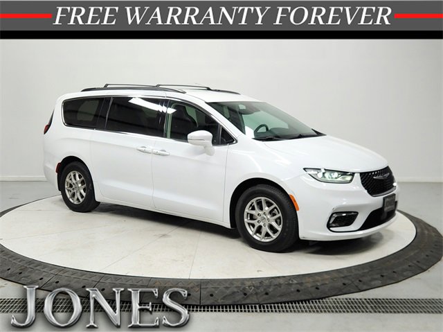Used 2022 Chrysler Pacifica Touring-L