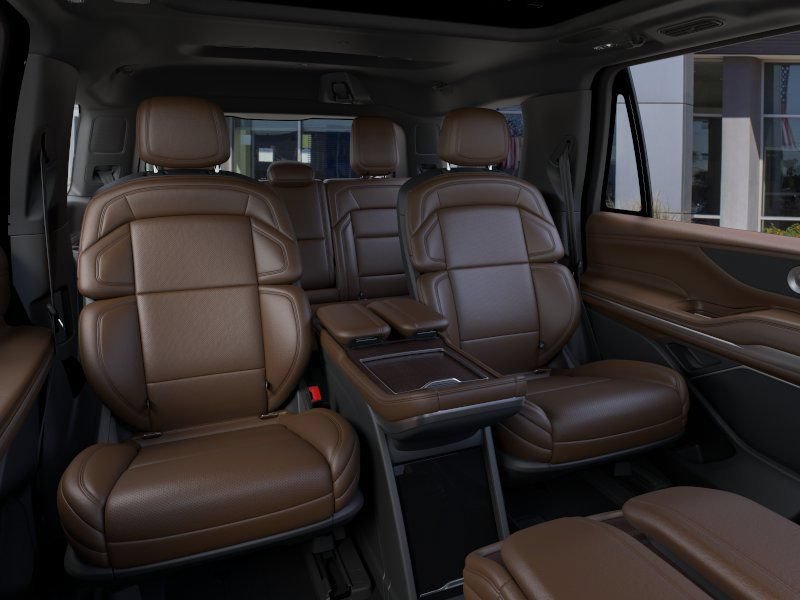 New 2026 Lincoln Navigator Reserve AWD/4WD image 11