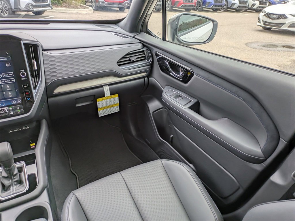 New 2025 Subaru Forester Limited image 17