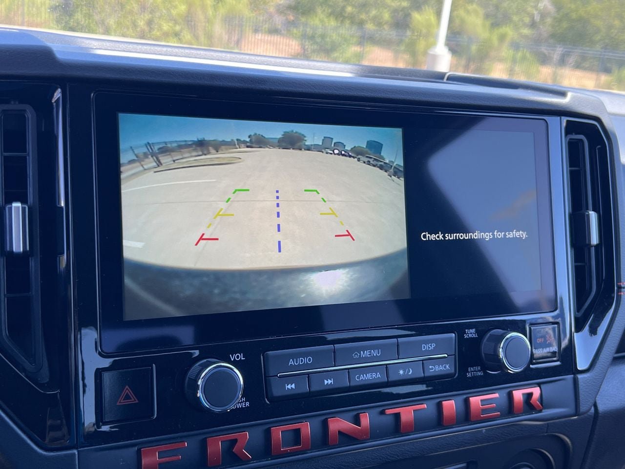 Used 2026 Nissan Frontier PRO-4X AWD/4WD image 18