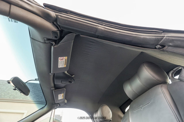 Used 2002 Ford Thunderbird Deluxe image 62