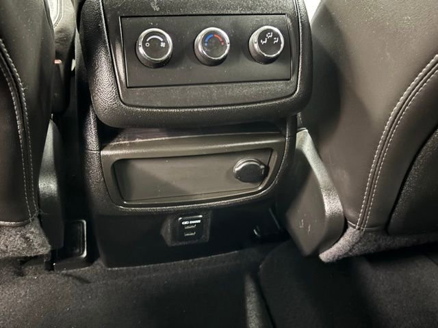 Used 2015 Buick Enclave Leather image 11