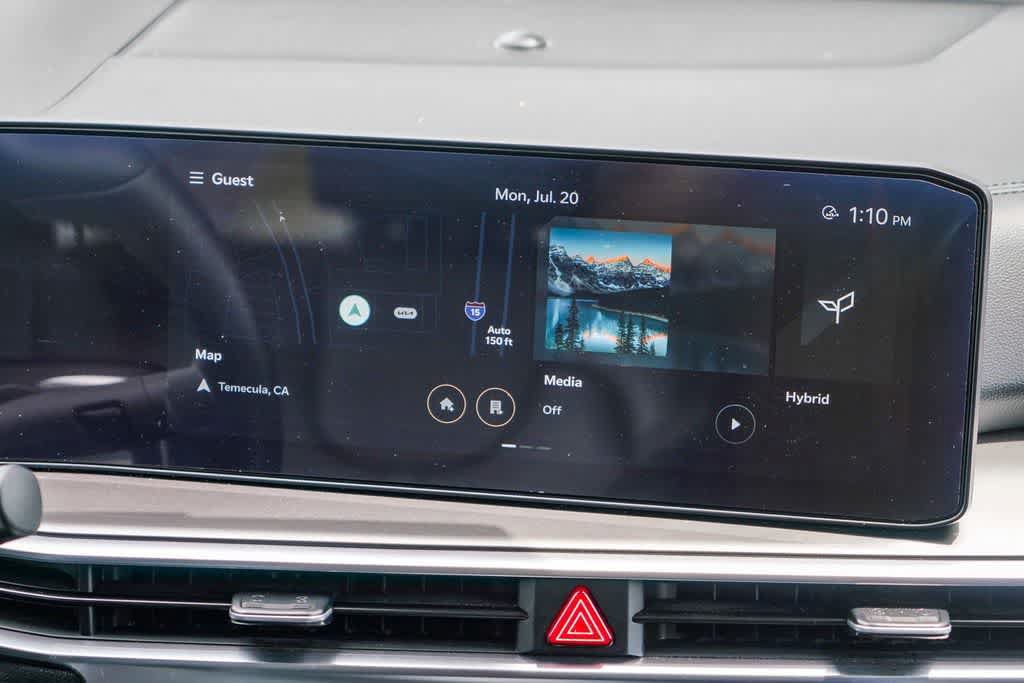 Certified 2025 Kia Sorento EX AWD/4WD image 13