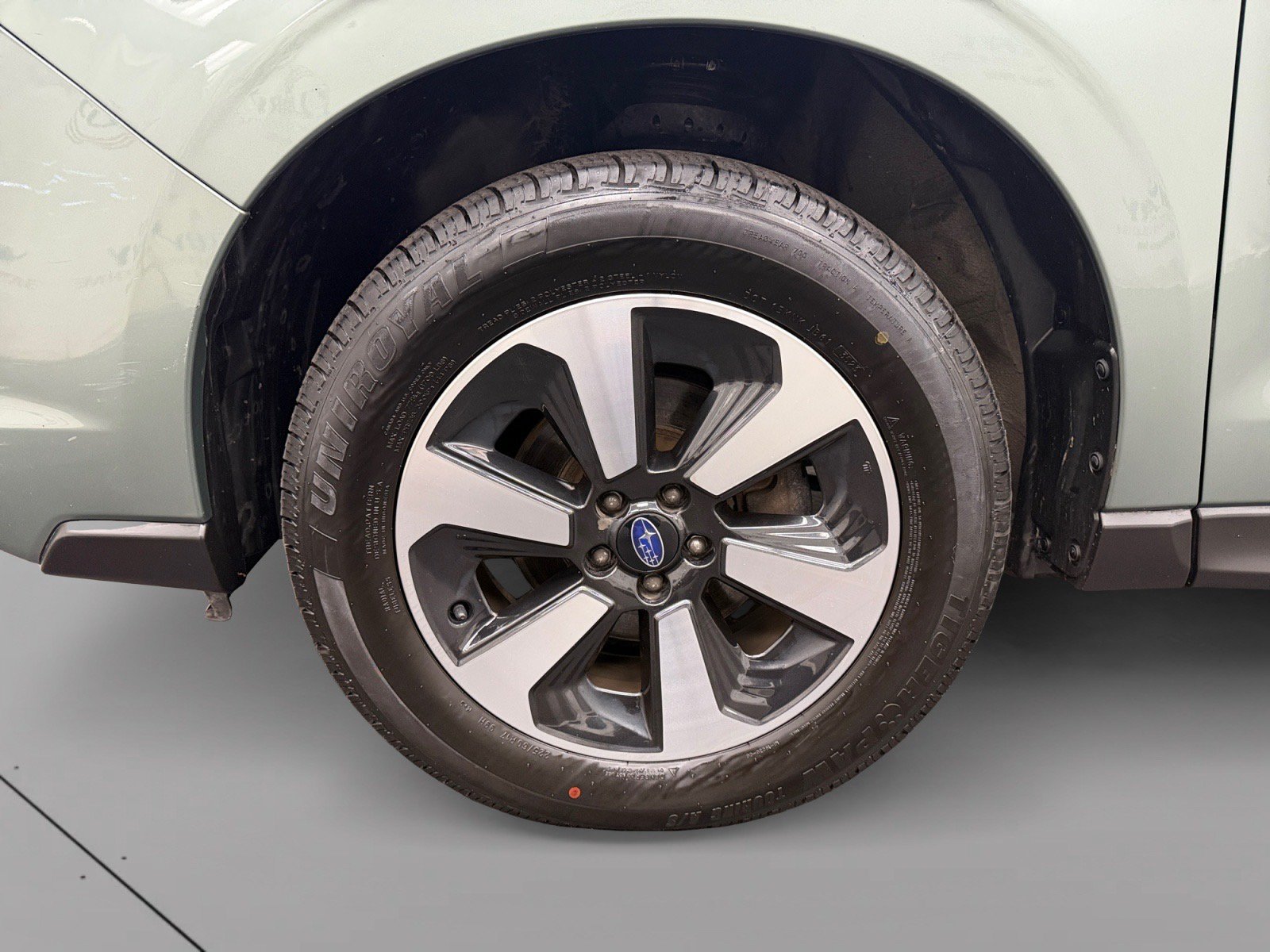 Used 2018 Subaru Forester 2.5i Premium AWD/4WD image 14