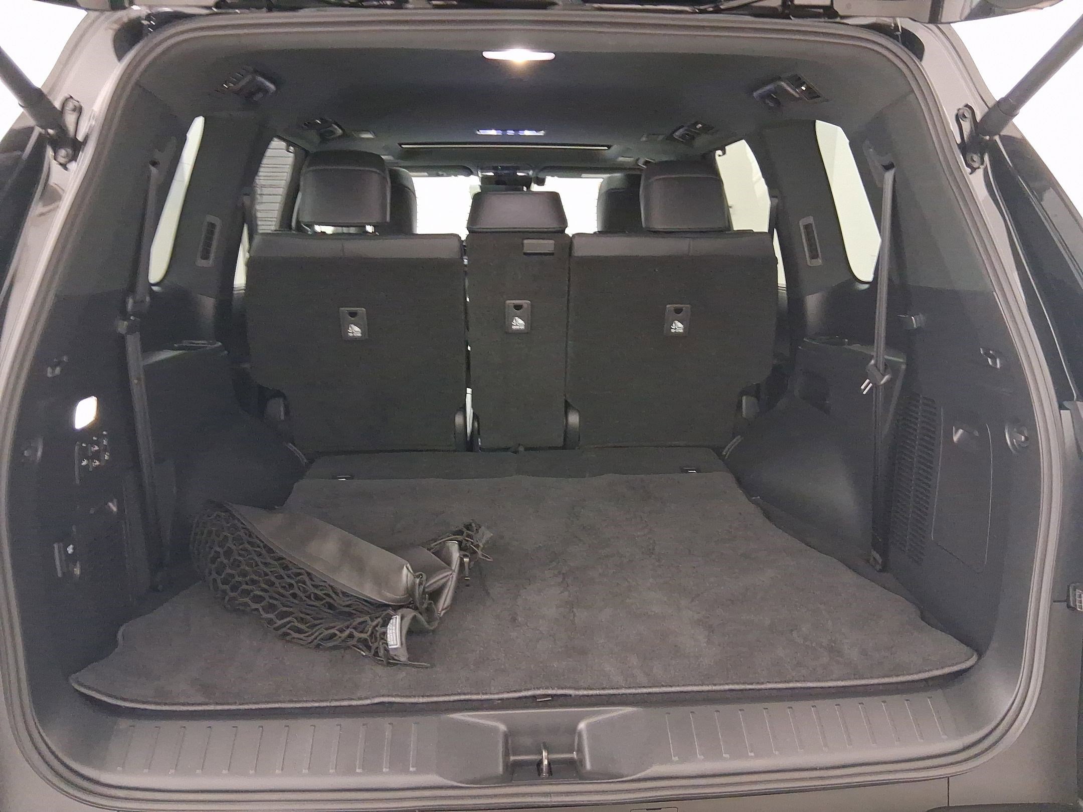 Certified 2025 Lexus LX 600 4WD w/ Luxury Package image 28