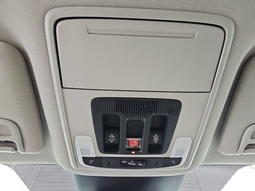 New 2026 Honda Pilot Touring image 23