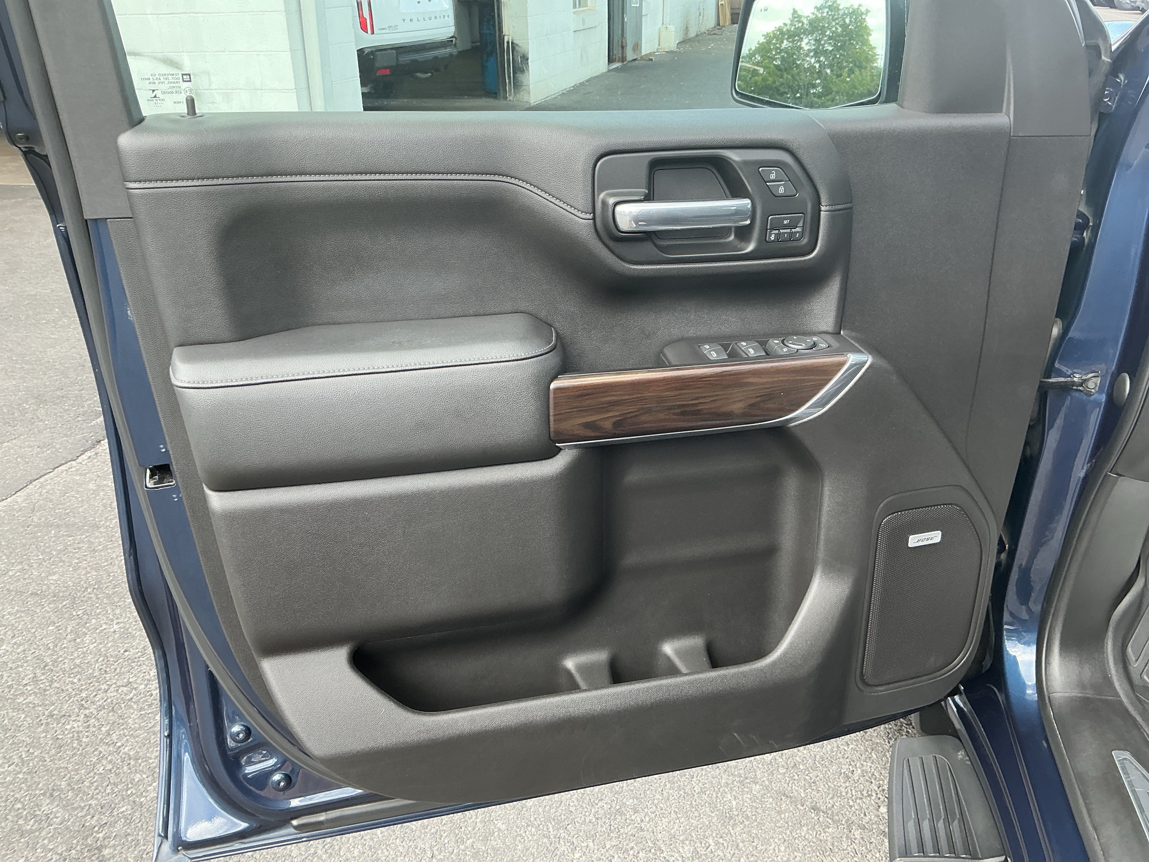 Used 2019 GMC Sierra 1500 SLT w/ SLT Premium Plus Package AWD/4WD image 13