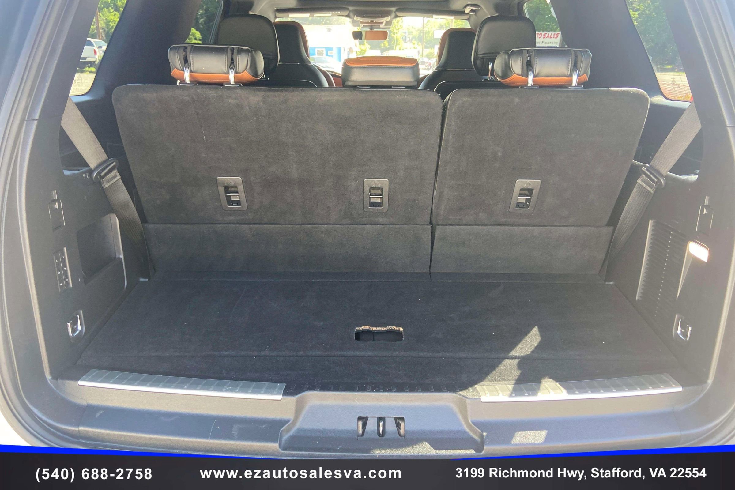 Used 2018 Lincoln Navigator Reserve w/ Technology Package AWD/4WD image 11