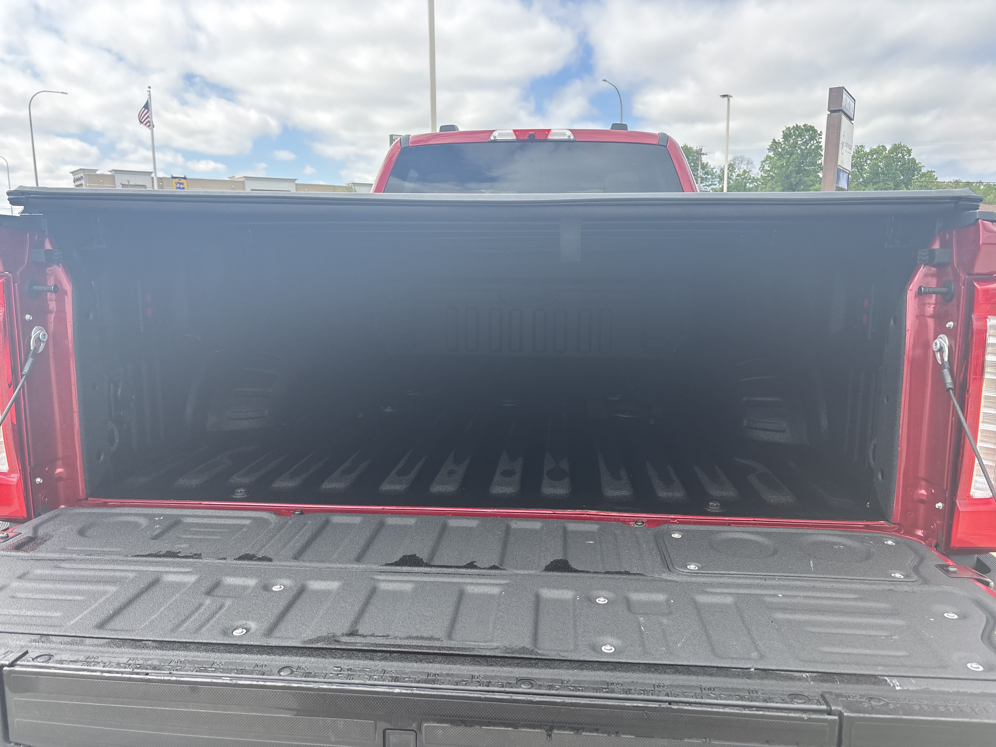Used 2024 Ford F450 XLT w/ 360-Degree Camera Package AWD/4WD image 4