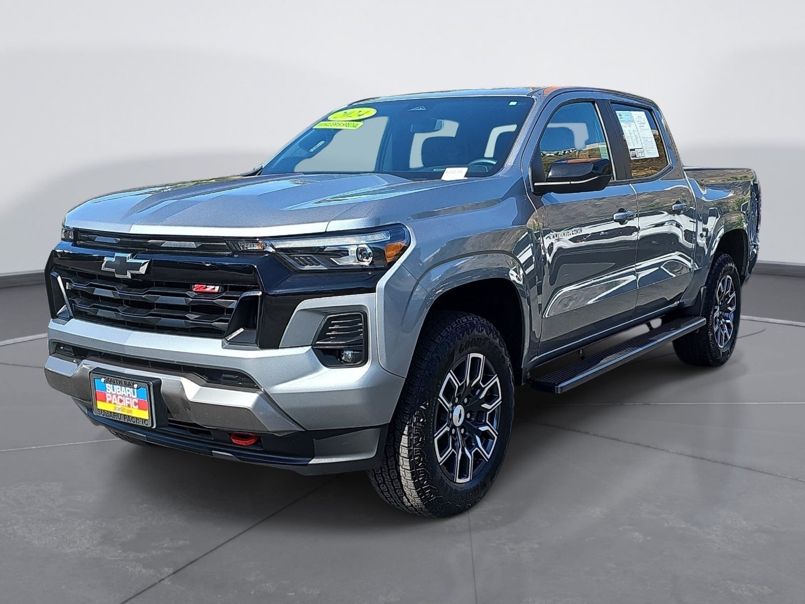 Used 2024 Chevrolet Colorado Z71 w/ Advanced Trailering Package AWD/4WD image 7