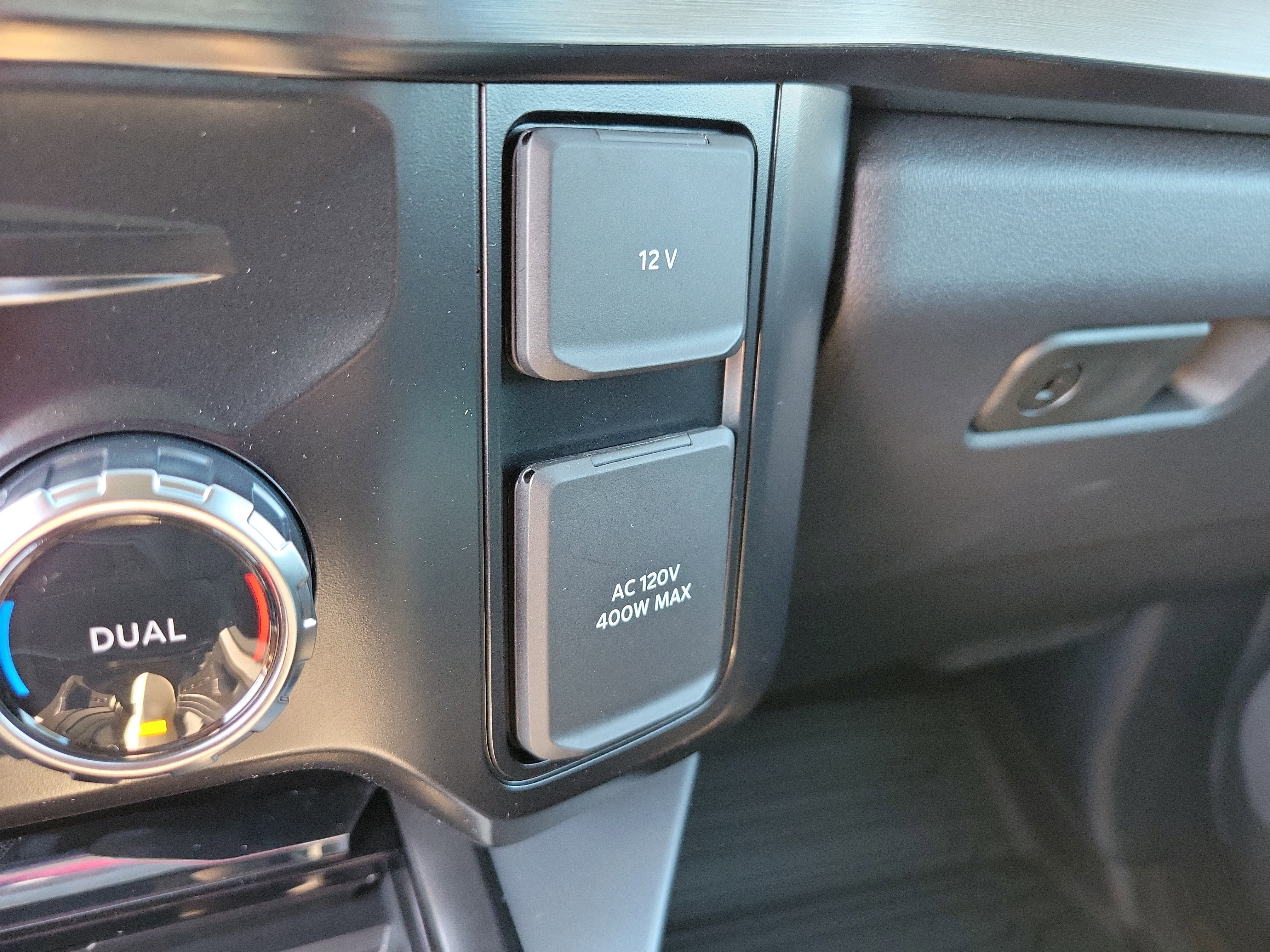 New 2026 Ford F250 Lariat image 23