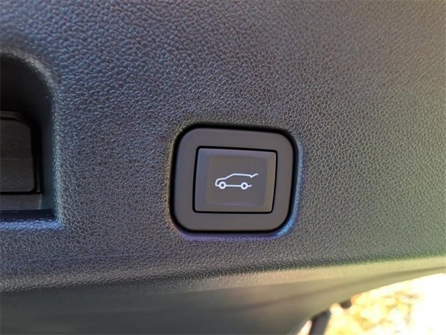 New 2026 Chevrolet Traverse LT w/ Driver Confidence Package image 12