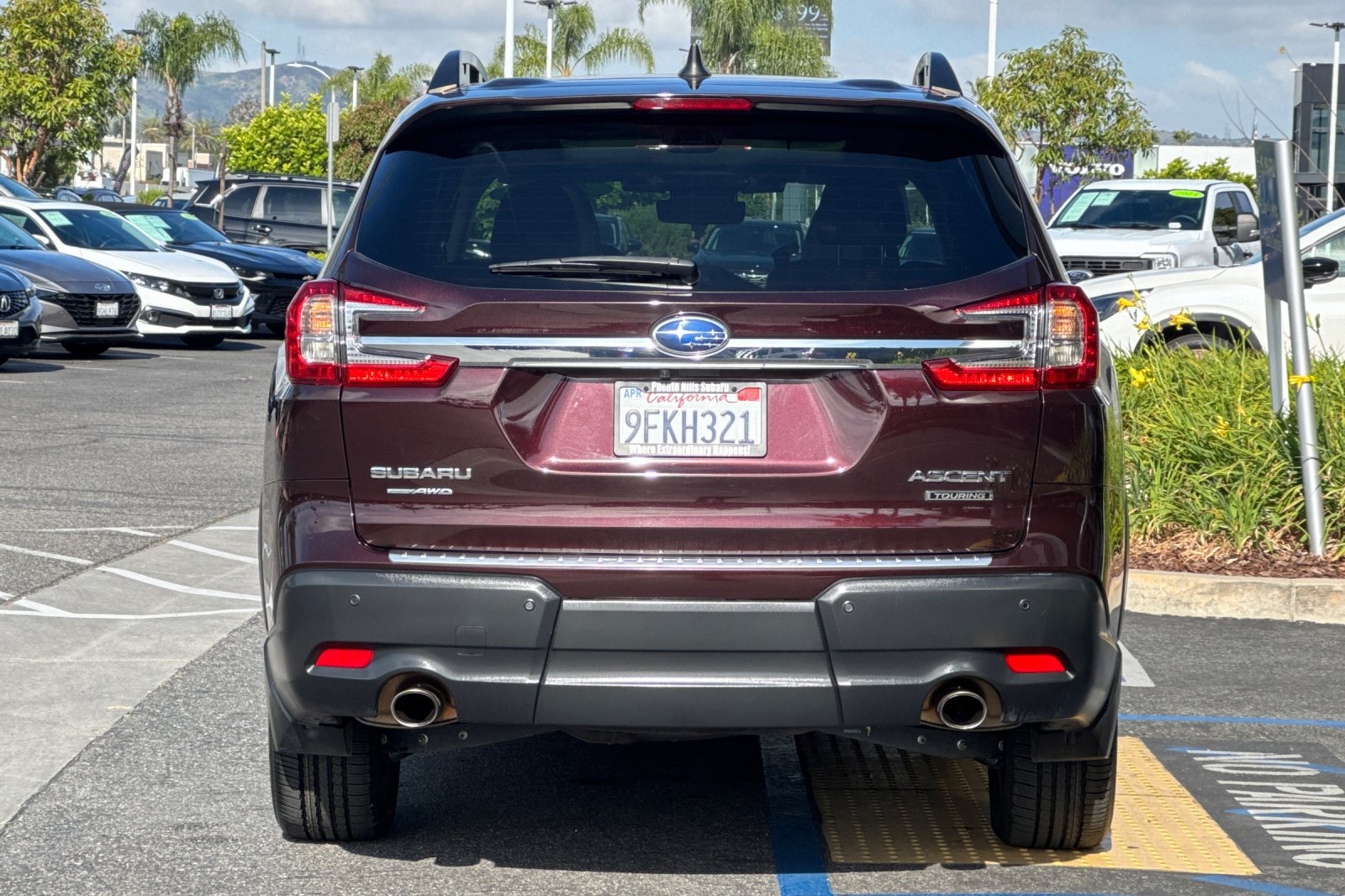 Used 2023 Subaru Ascent Touring AWD/4WD image 5