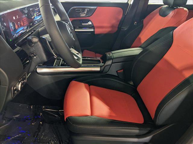 New 2025 Mercedes-Benz GLA 35 AMG 4MATIC image 4