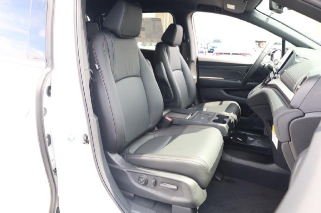 New 2026 Honda Odyssey Sport-L image 24