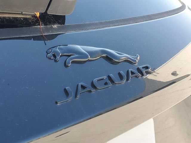 Certified 2026 Jaguar F-PACE R-Dynamic S AWD/4WD image 9