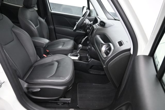 Used 2019 Jeep Renegade Limited AWD/4WD image 8