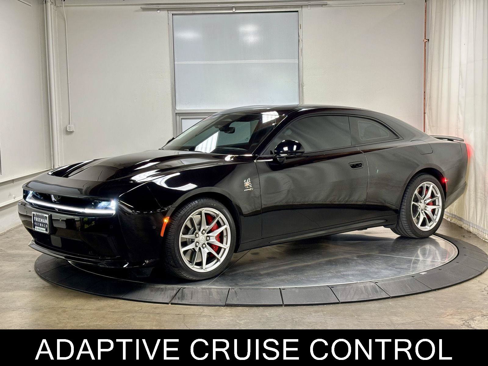 Used 2024 Dodge Charger Daytona Scat Pack w/ Plus Group AWD/4WD image 4